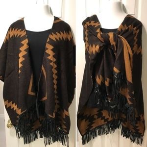 MixIt Aztec Print Fringed Ruana Wrap Sweater - NWT
